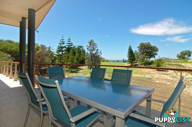 8 Iluka Way DUNBOGAN NSW 2443