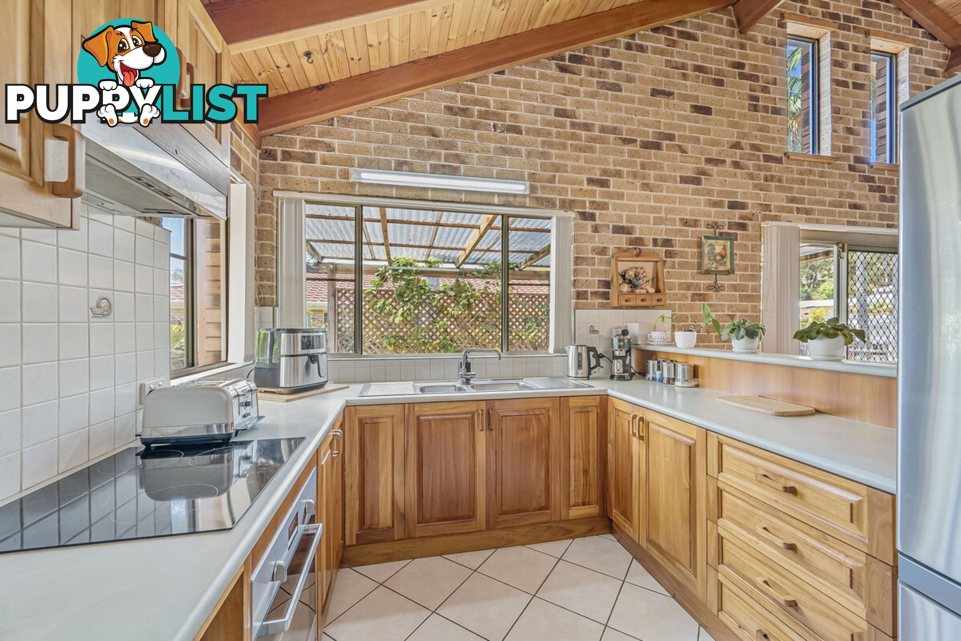 23 Scarborough Way DUNBOGAN NSW 2443