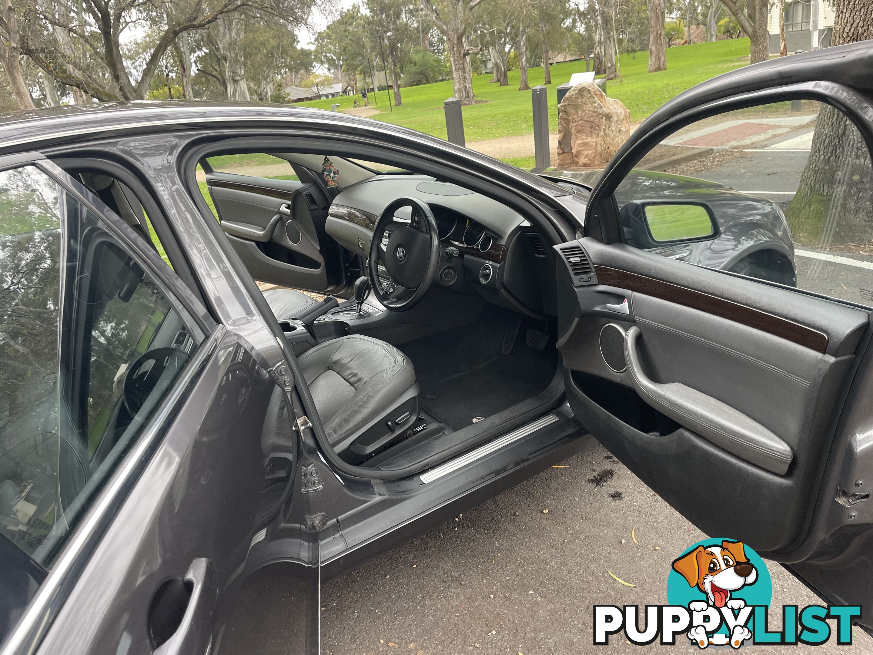 2009 Holden Statesman WM MY10 V8 Sedan Automatic