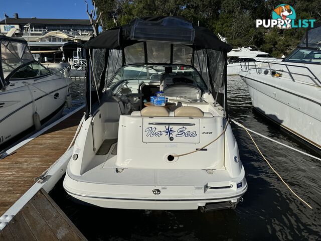 2009 Sea Ray 240 Sundancer  Sports Cruiser for family fun