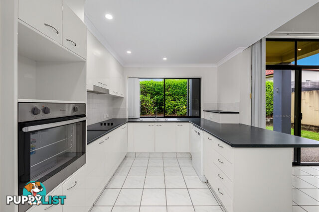 25 Bayswater Avenue VARSITY LAKES QLD 4227
