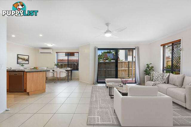 2/120 Pohlman Street SOUTHPORT QLD 4215