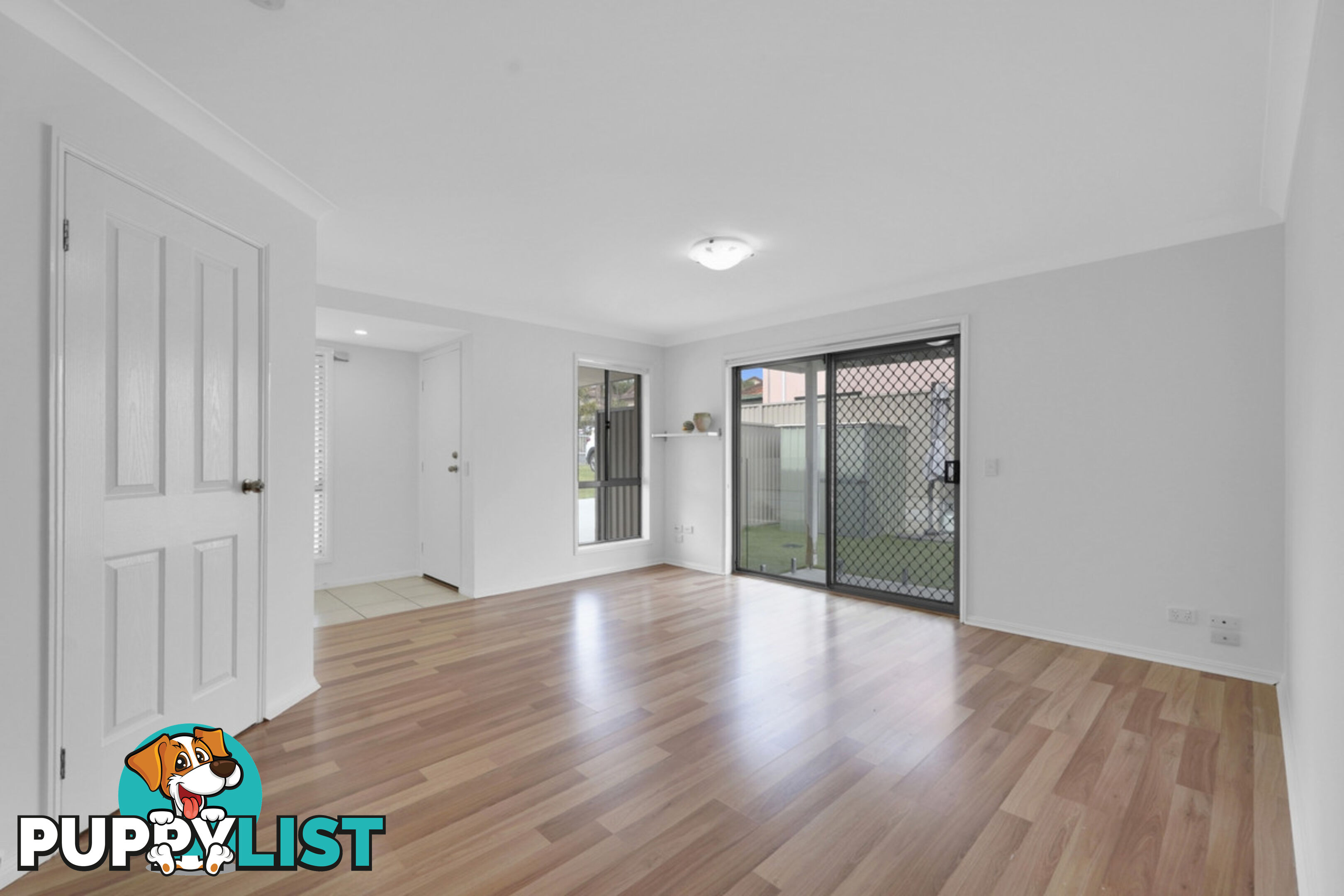 1/106 Greenacre Drive PARKWOOD QLD 4214