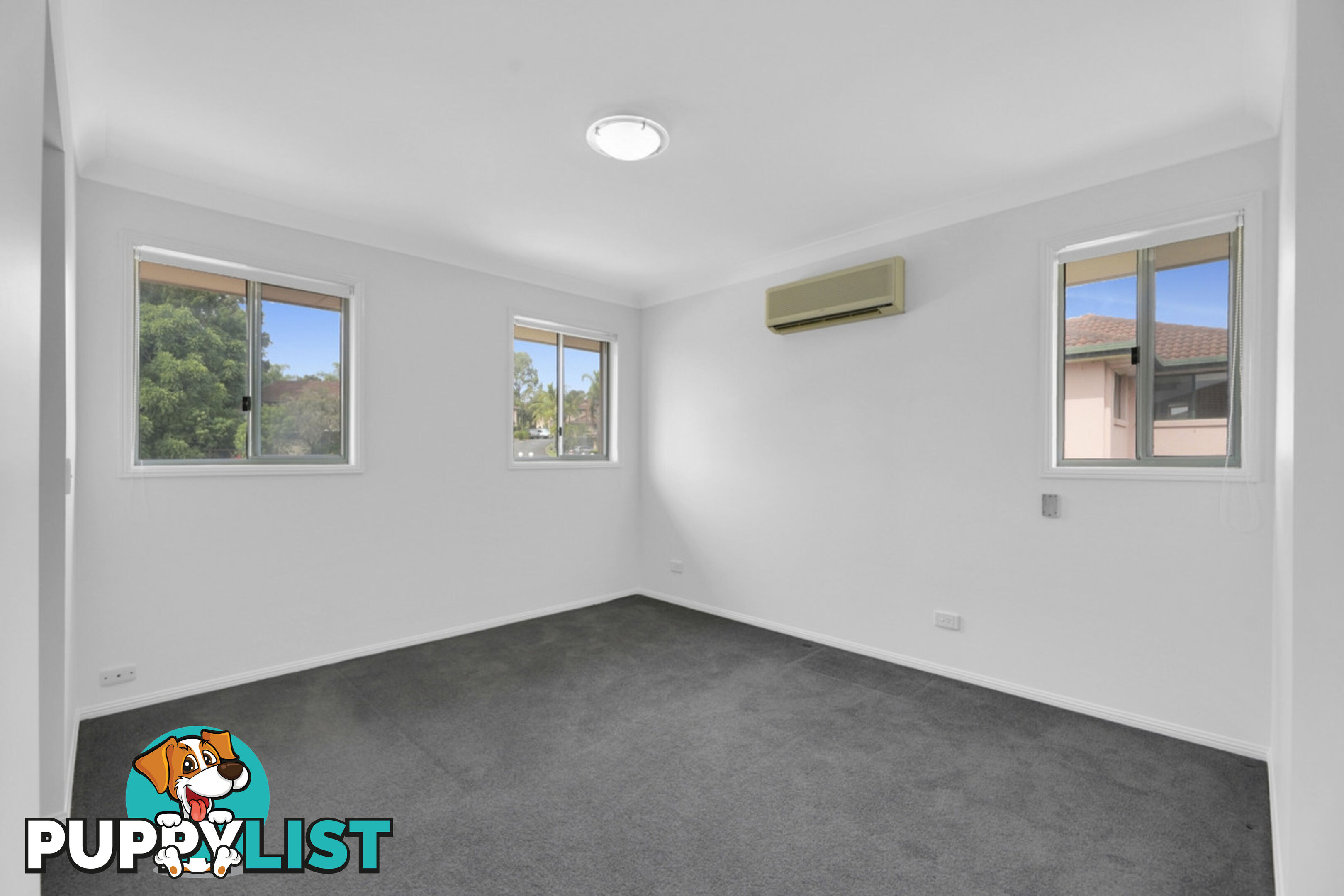 1/106 Greenacre Drive PARKWOOD QLD 4214