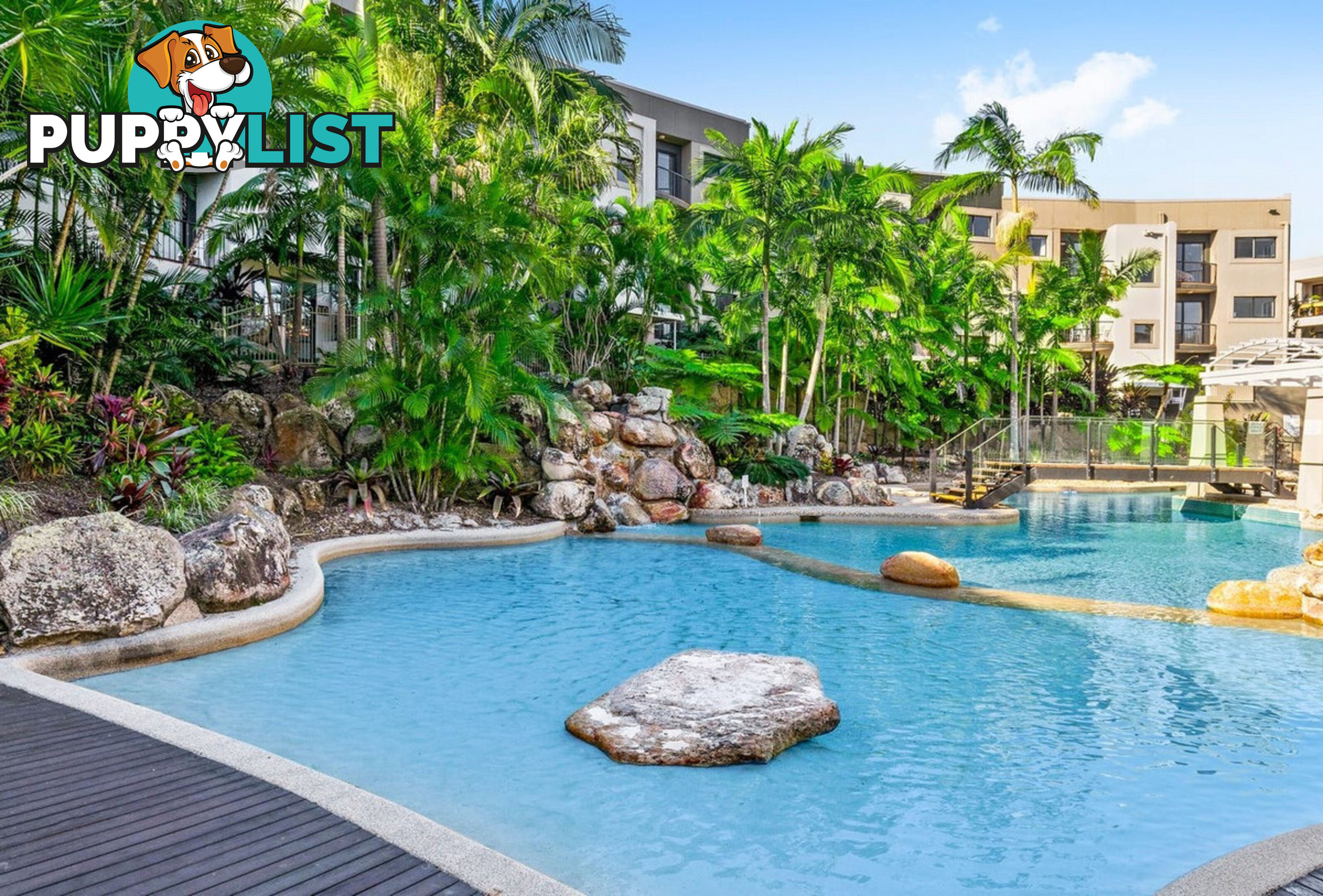 E8/1 Great Hall Drive MIAMI QLD 4220