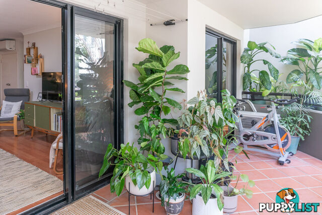 E8/1 Great Hall Drive MIAMI QLD 4220