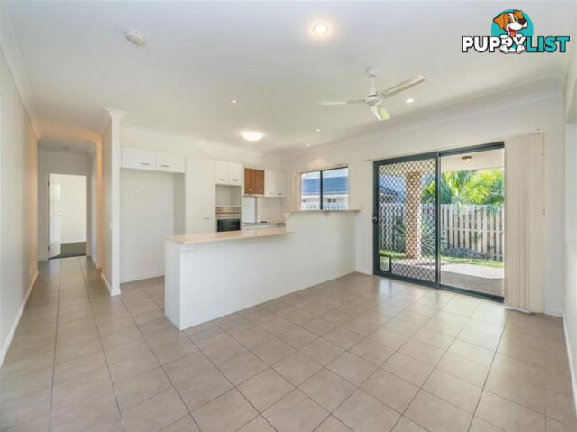 14 Shawnee Crescent PIMPAMA QLD 4209