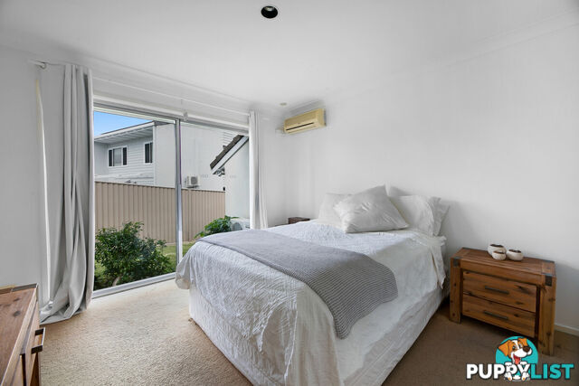 2 Adler Court BENOWA QLD 4217