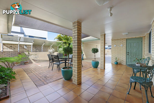 35 Oxley Drive PARADISE POINT QLD 4216