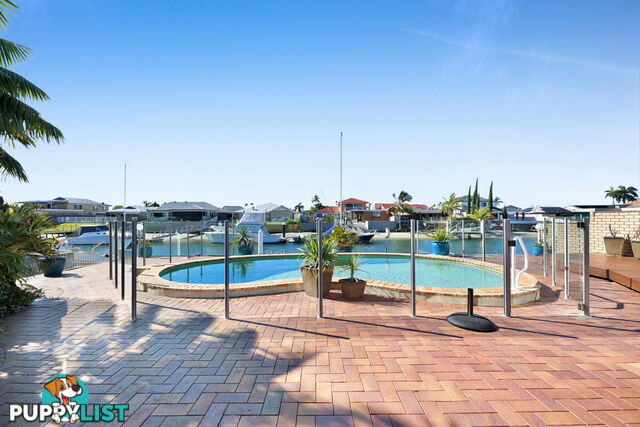 35 Oxley Drive PARADISE POINT QLD 4216