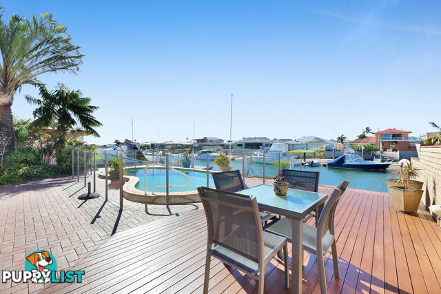 35 Oxley Drive PARADISE POINT QLD 4216