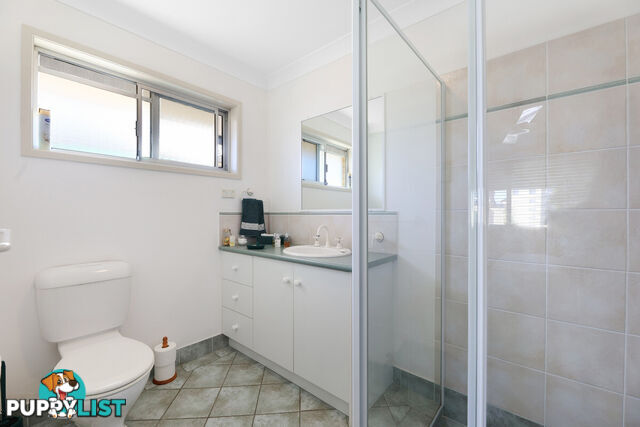 35 Oxley Drive PARADISE POINT QLD 4216