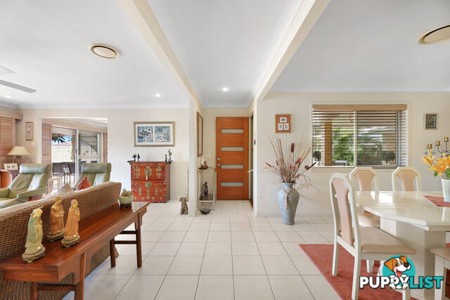 35 Oxley Drive PARADISE POINT QLD 4216