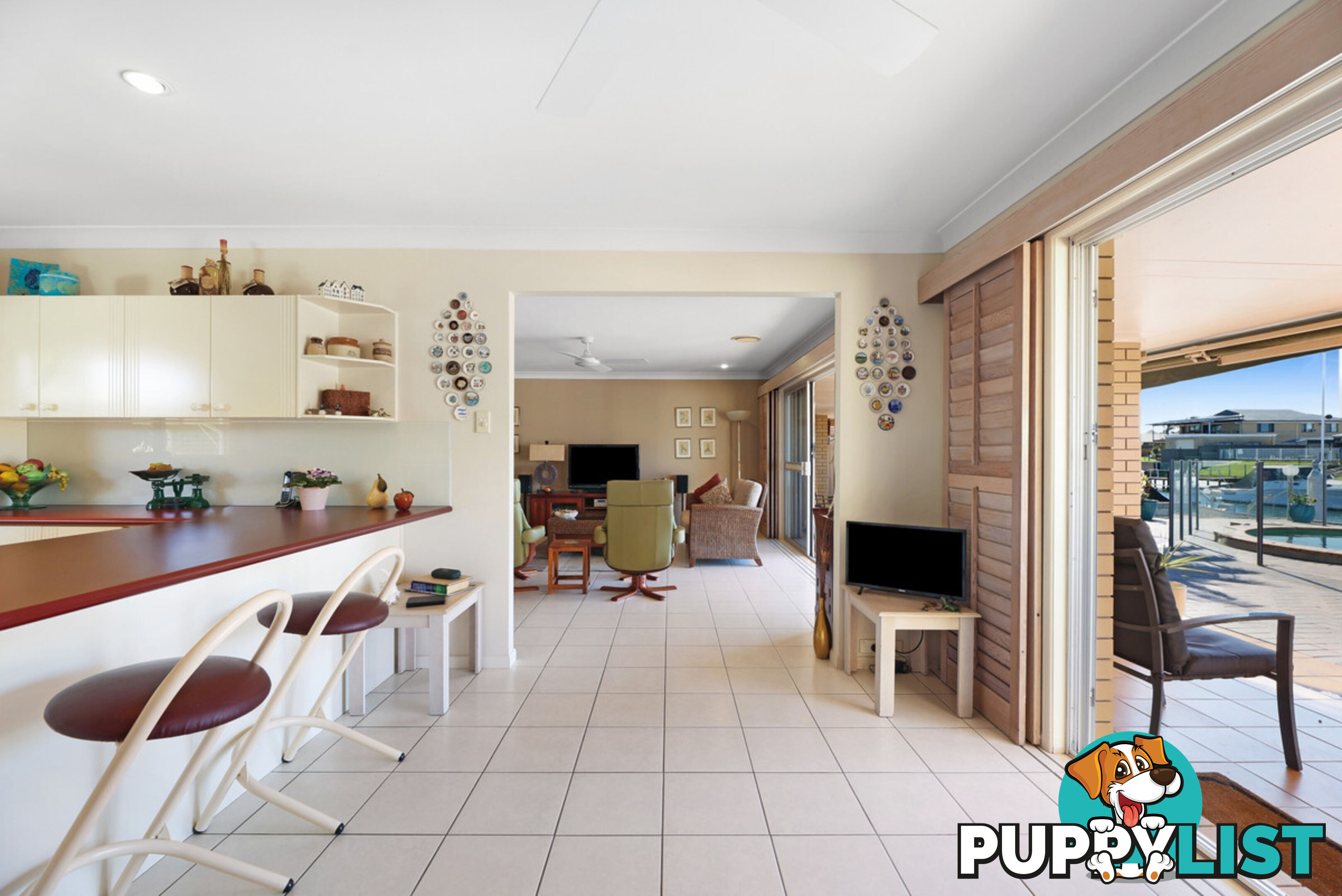 35 Oxley Drive PARADISE POINT QLD 4216