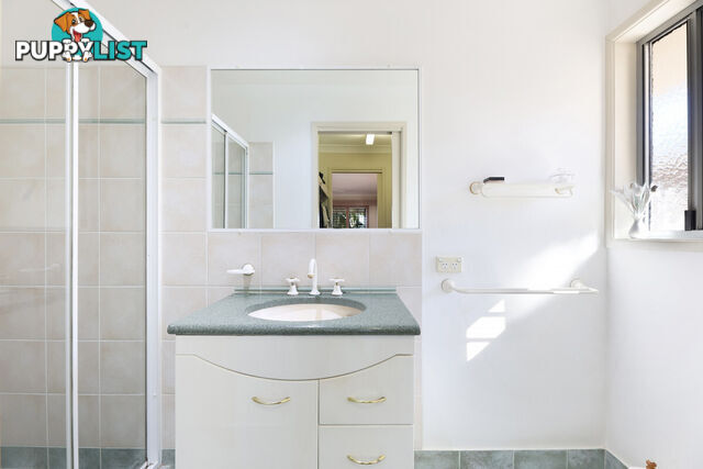 35 Oxley Drive PARADISE POINT QLD 4216