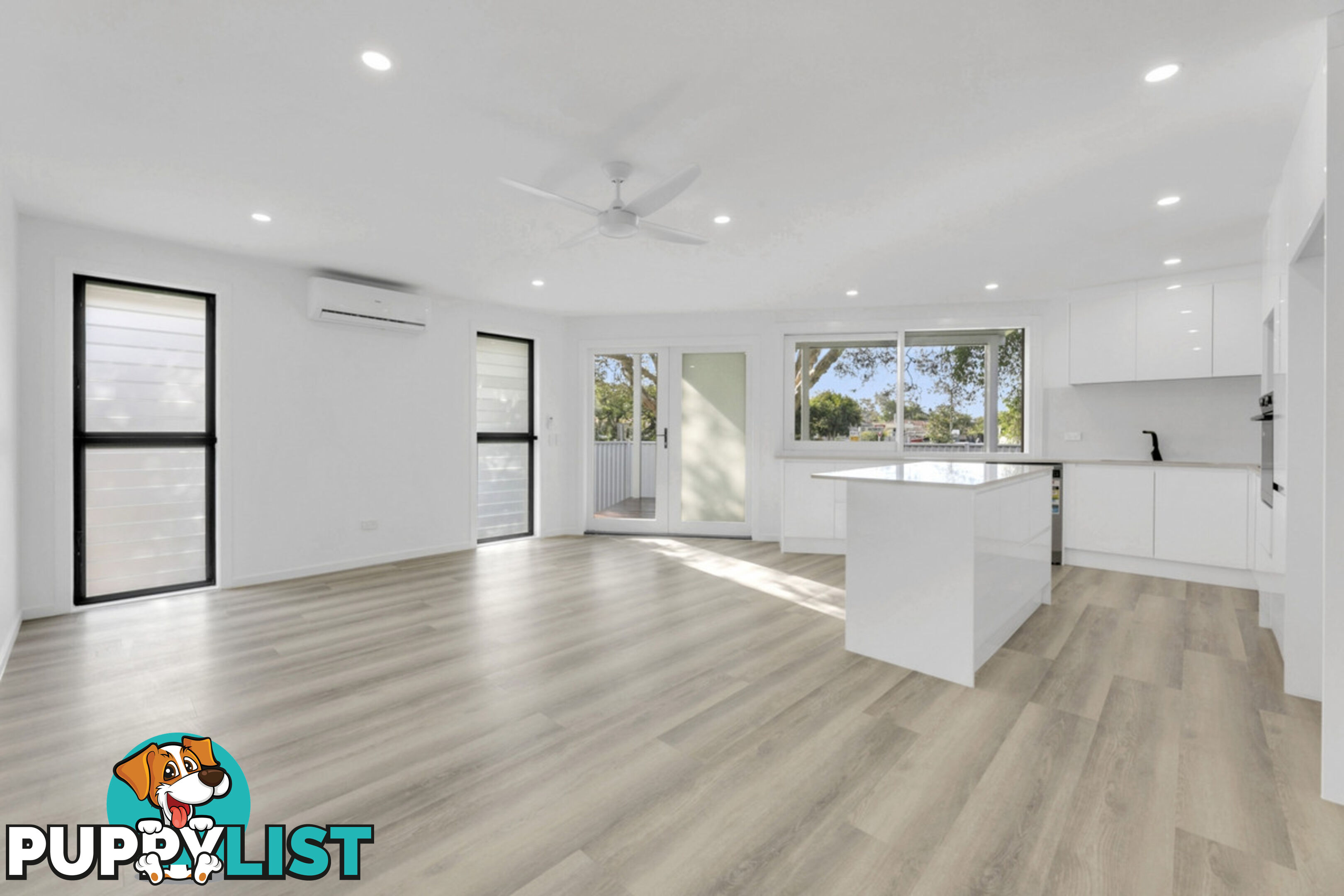 1/60 Walton Street SOUTHPORT QLD 4215