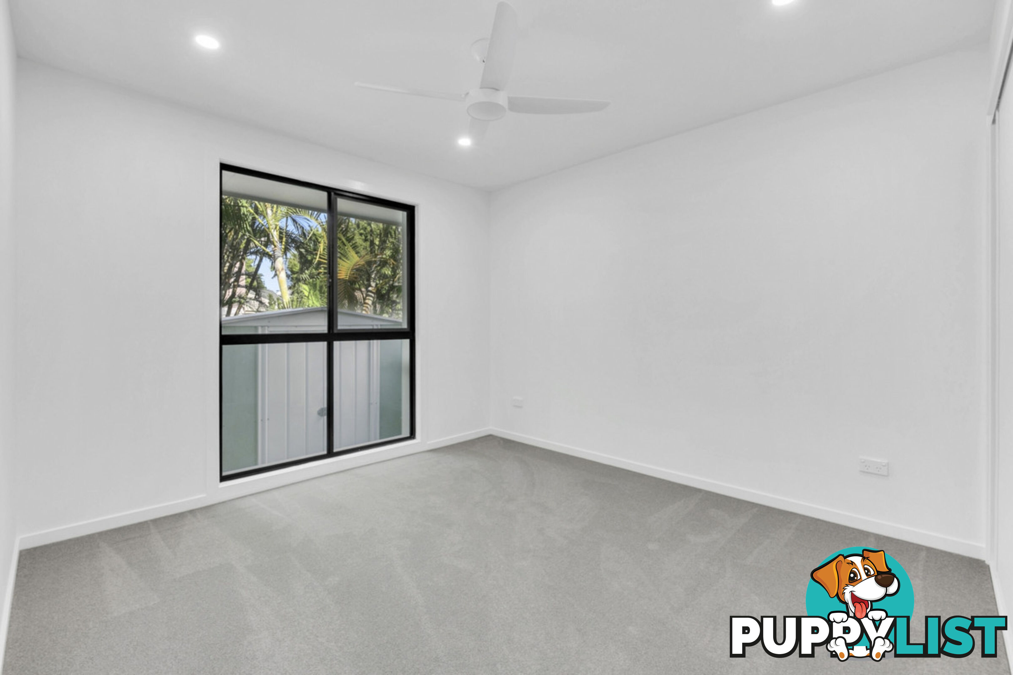 1/60 Walton Street SOUTHPORT QLD 4215