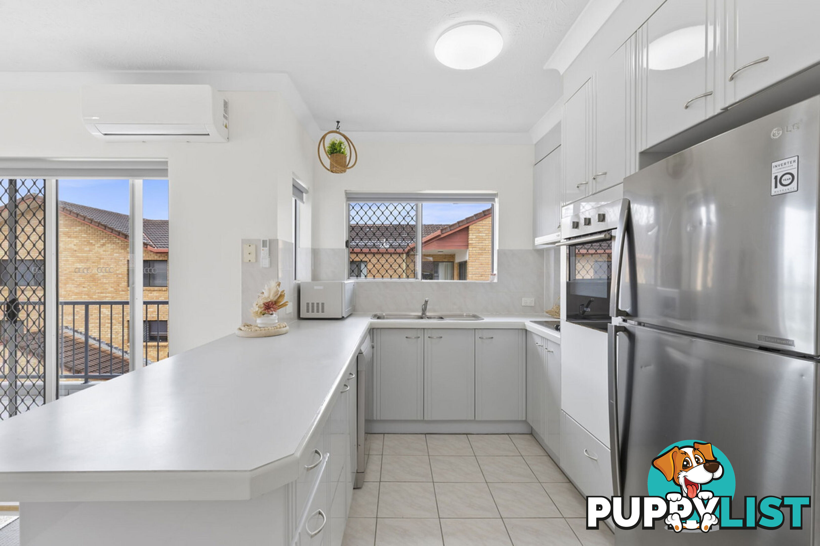 6/496 Marine Parade BIGGERA WATERS QLD 4216