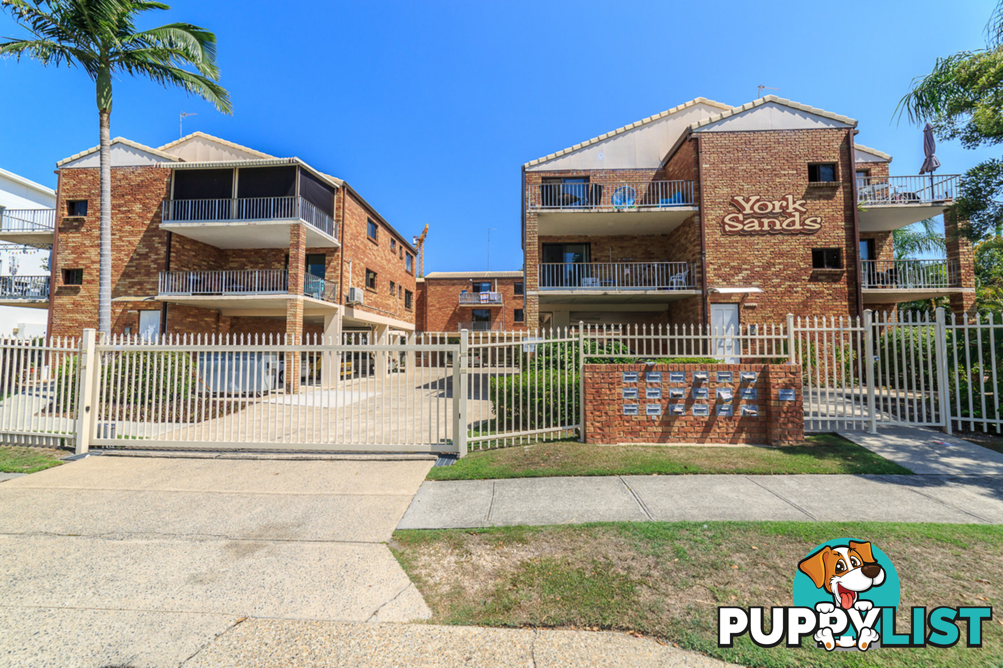 7/28 Hunter Avenue LABRADOR QLD 4215