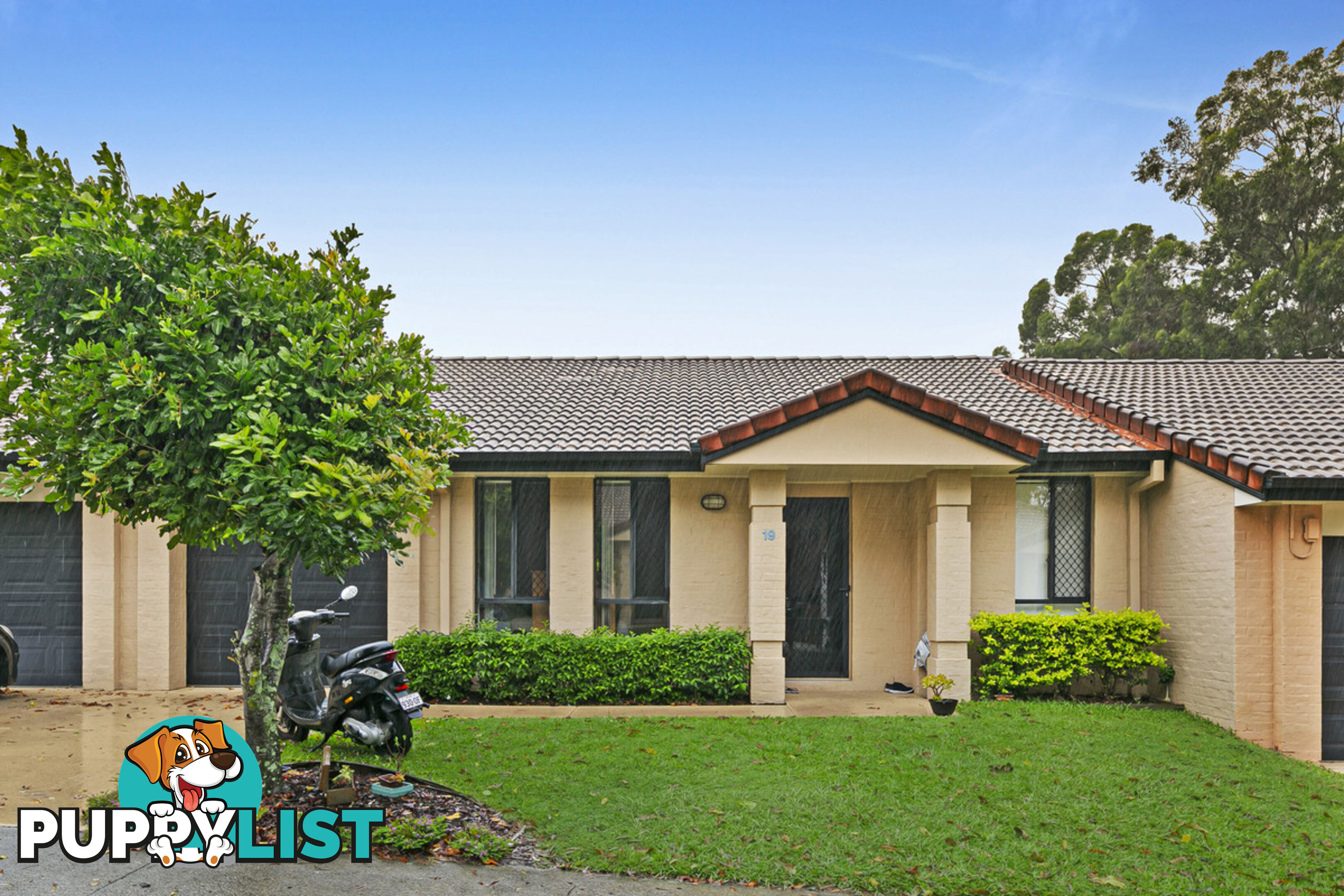 19/20 Brown Street LABRADOR QLD 4215