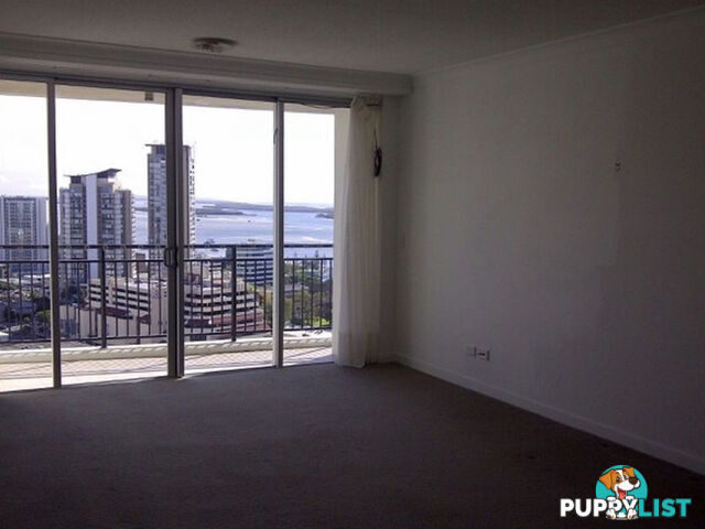 1211/56 Scarborough Street SOUTHPORT QLD 4215