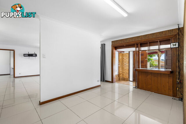 4 Tongarra Street SOUTHPORT QLD 4215