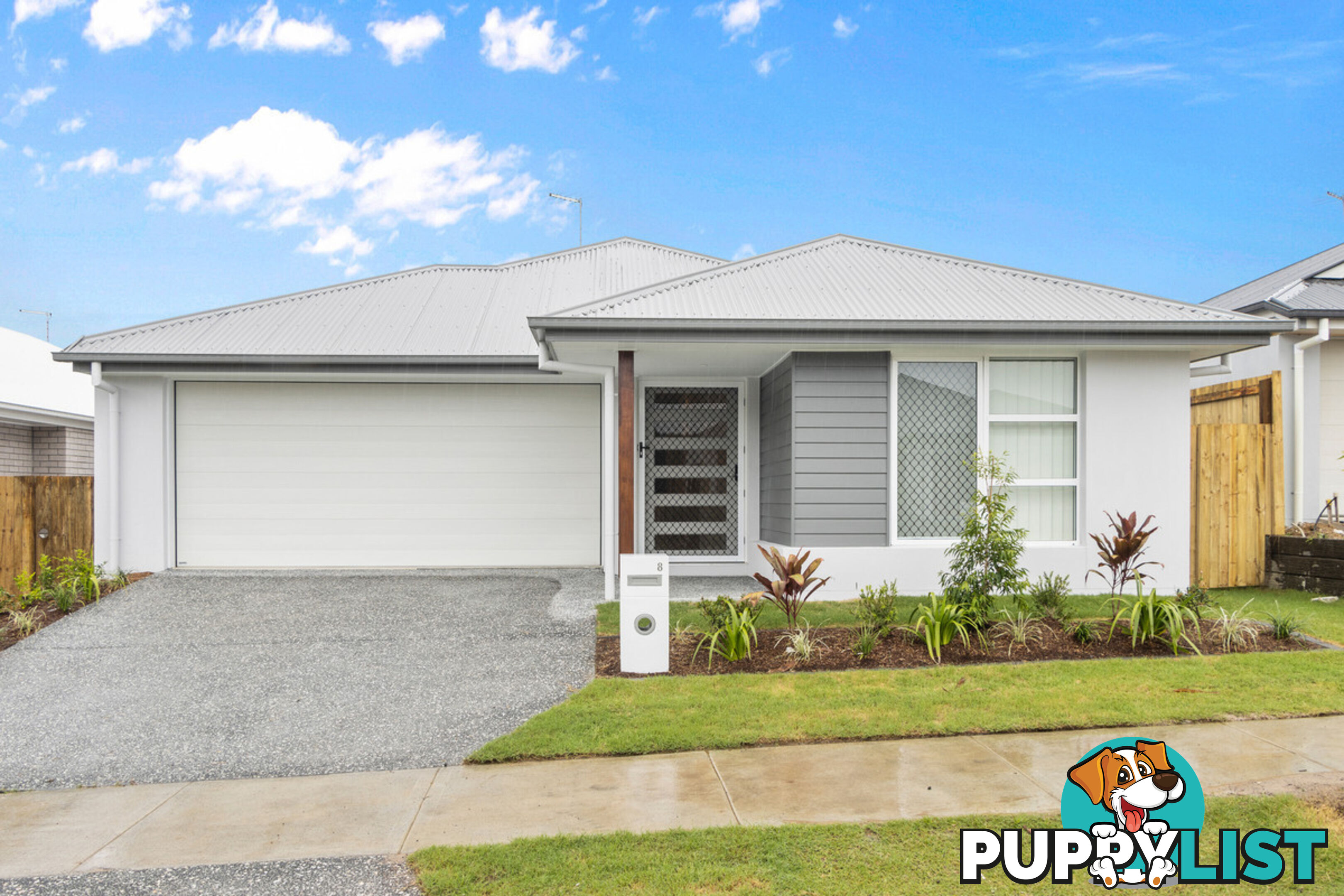 8 Fuji Street WHITE ROCK QLD 4306