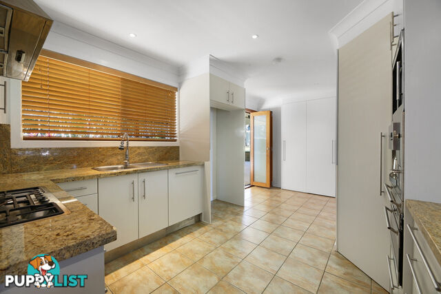 14 Tumbarumba Avenue ASHMORE QLD 4214