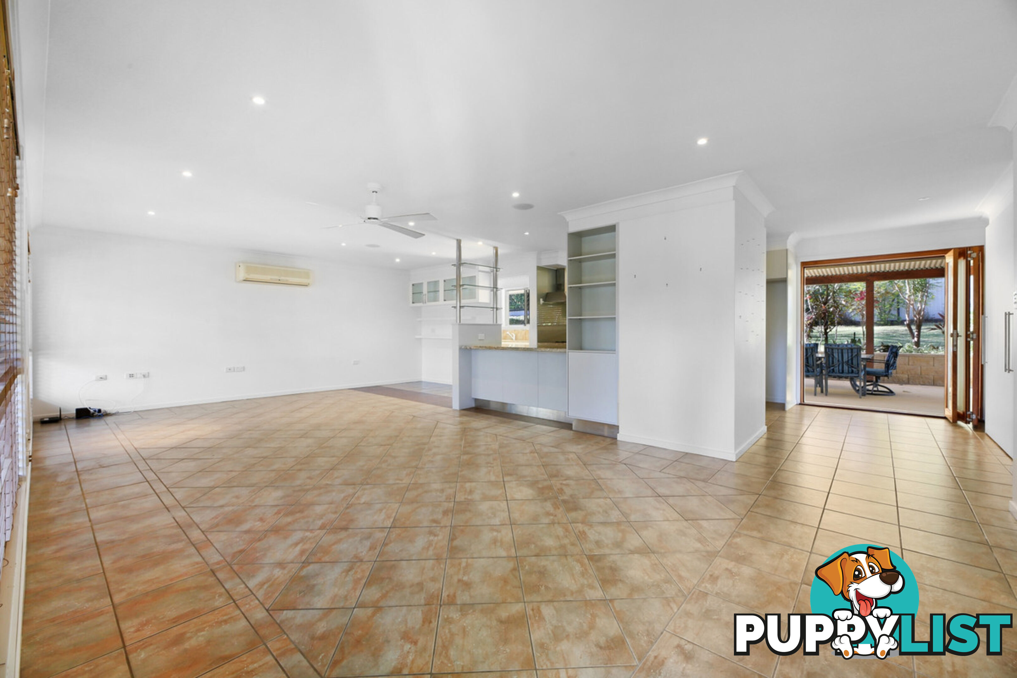 14 Tumbarumba Avenue ASHMORE QLD 4214