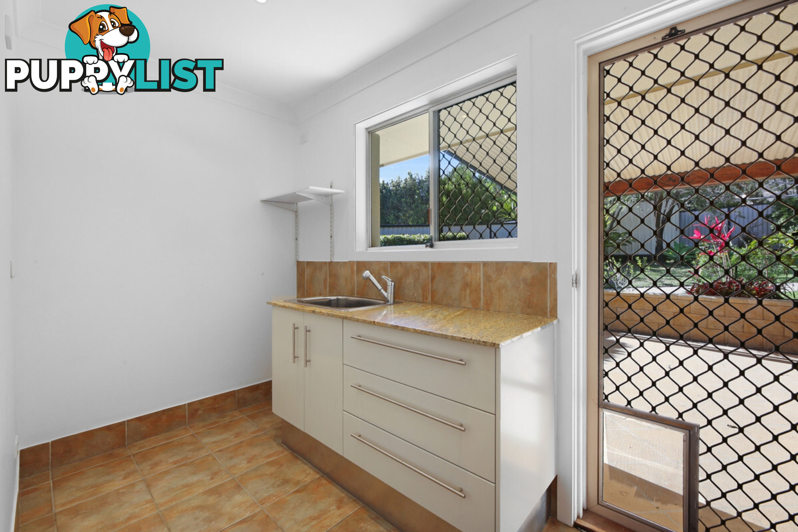 14 Tumbarumba Avenue ASHMORE QLD 4214