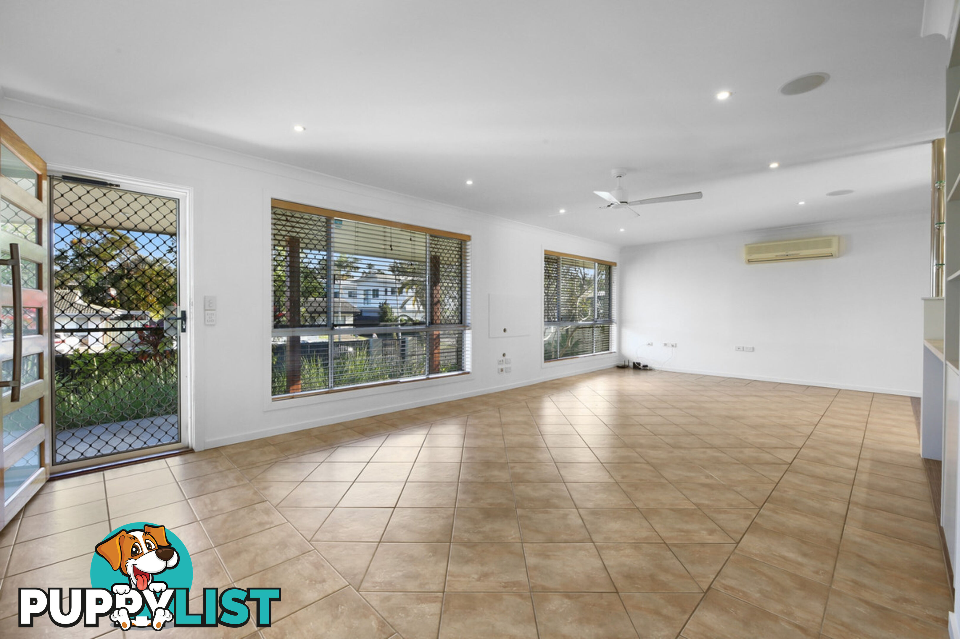 14 Tumbarumba Avenue ASHMORE QLD 4214