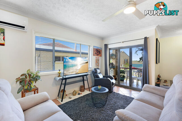 6/264 Marine Parade LABRADOR QLD 4215