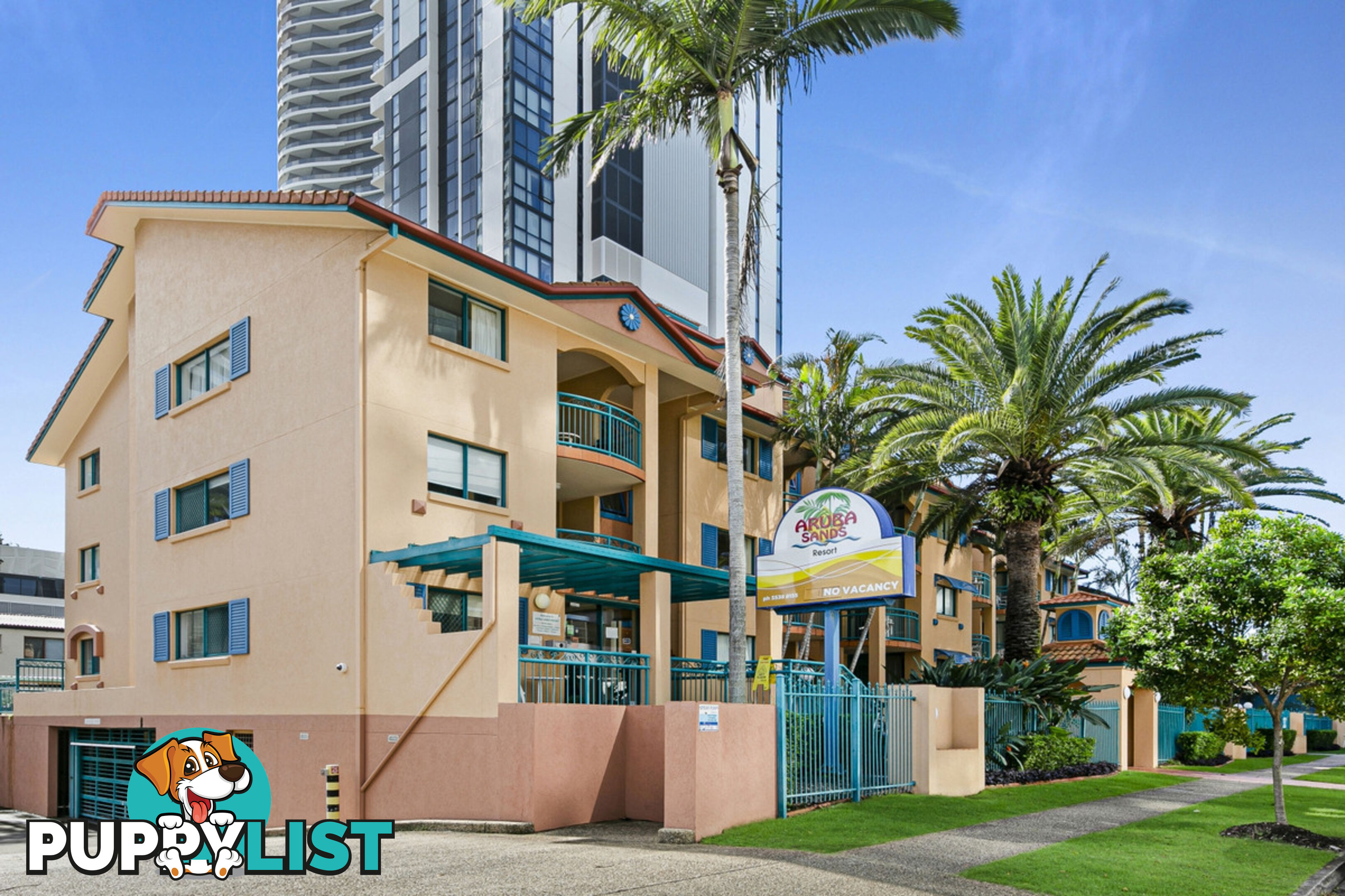 40/11-17 Philip Avenue BROADBEACH QLD 4218