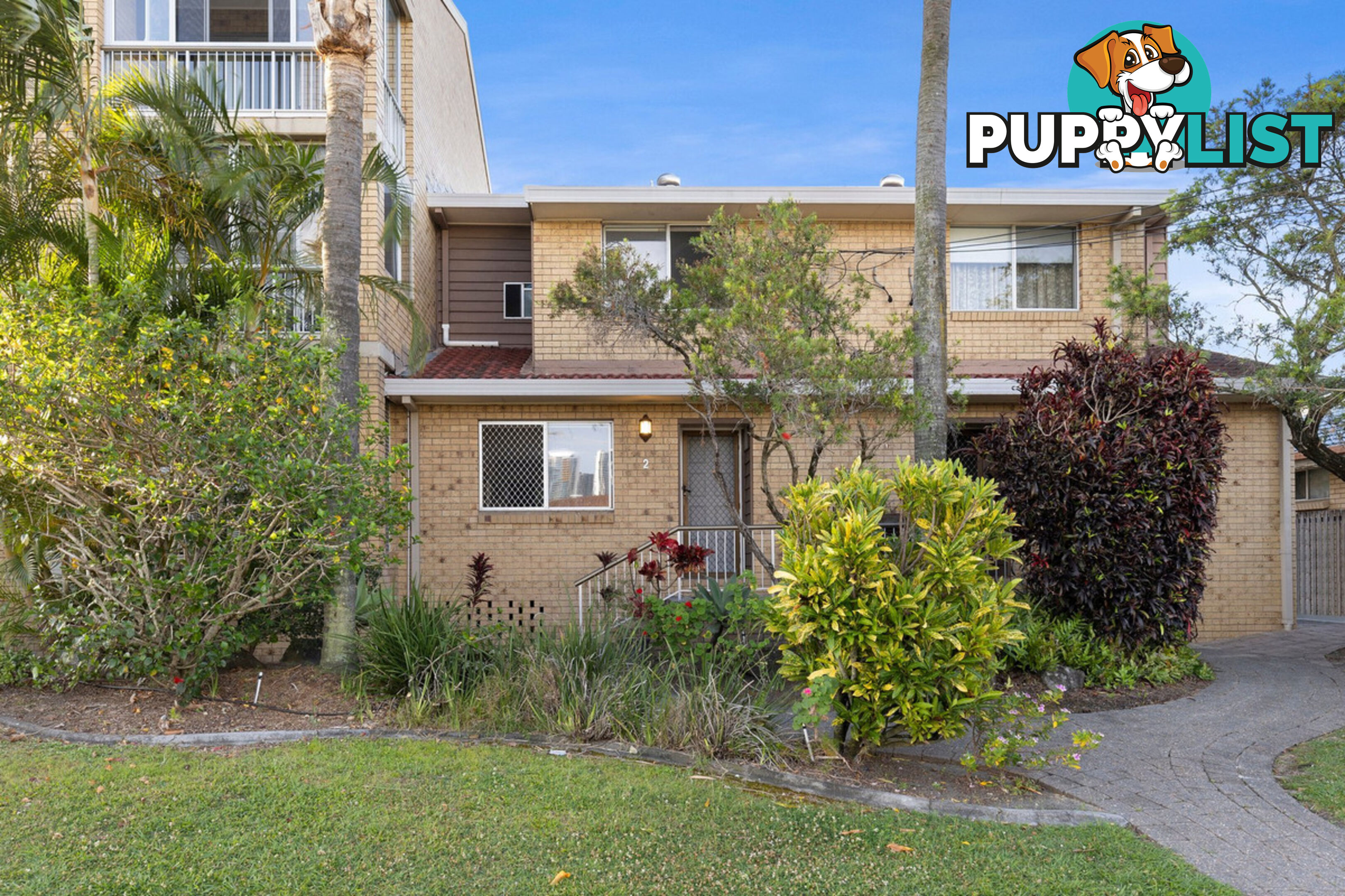 2/43 North Street SOUTHPORT QLD 4215