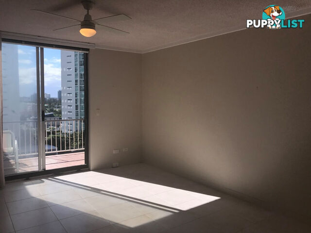 33/72 Marine Parade SOUTHPORT QLD 4215