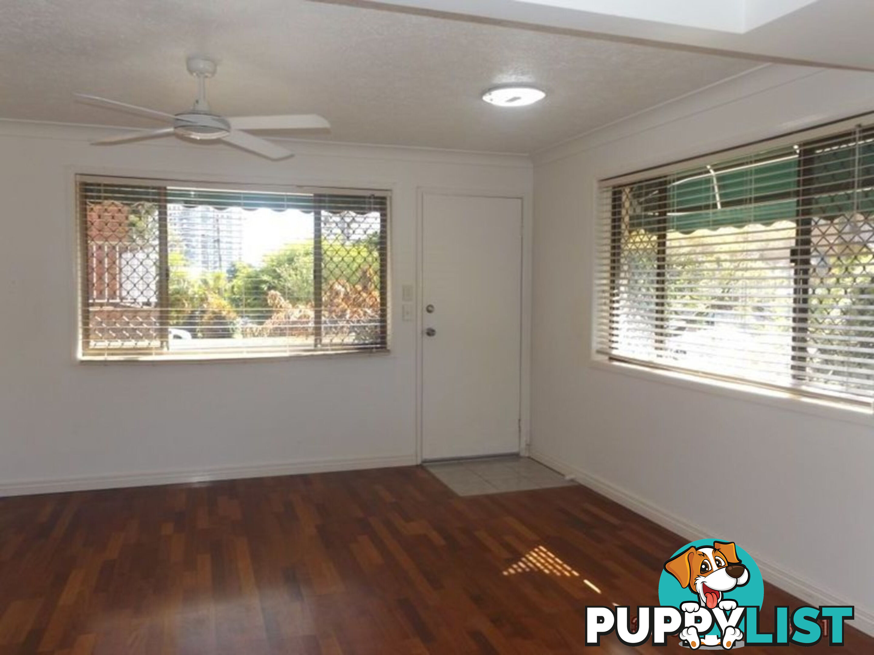 1/16 Lather Street SOUTHPORT QLD 4215