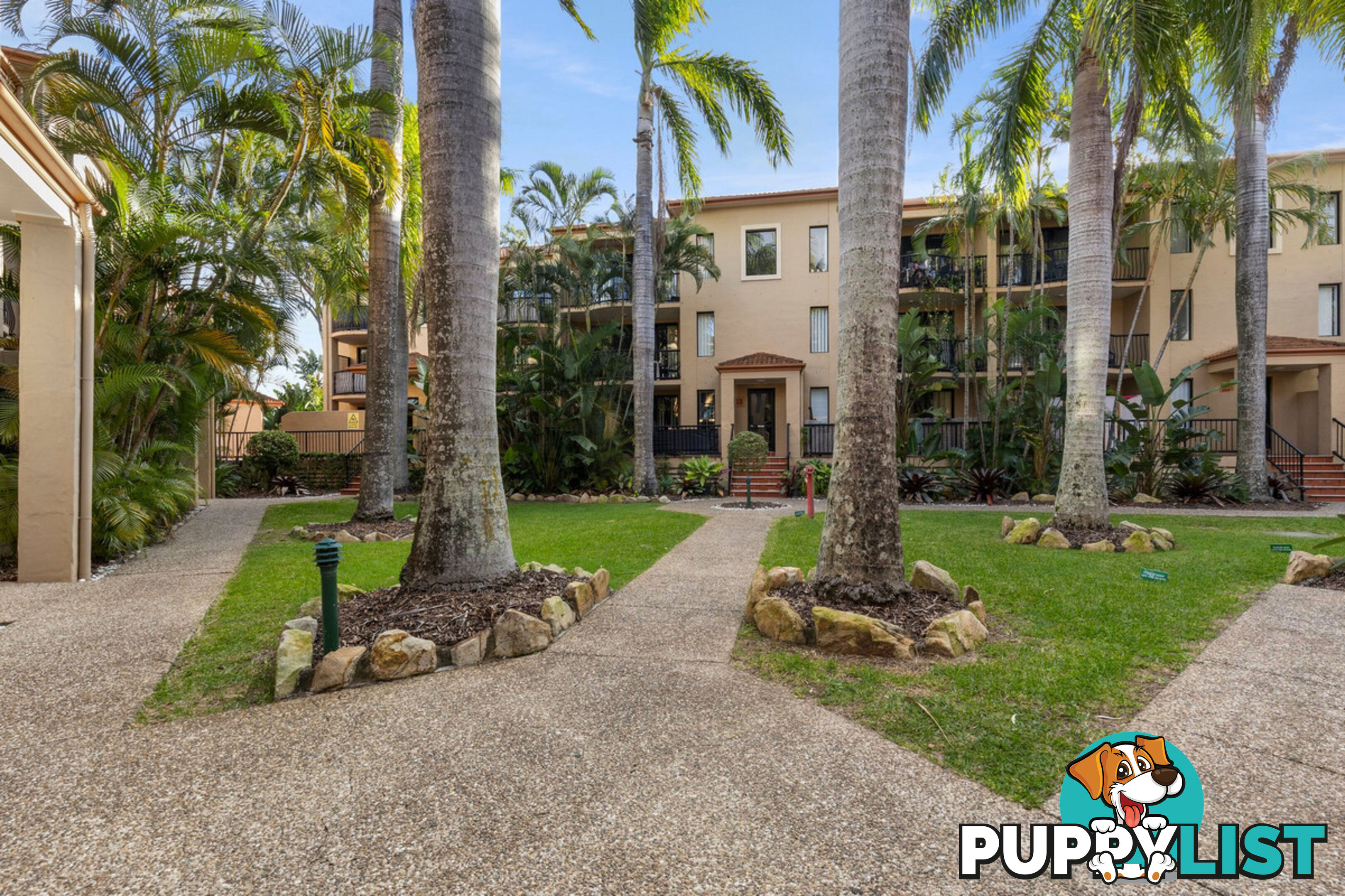 32/61 North Street SOUTHPORT QLD 4215