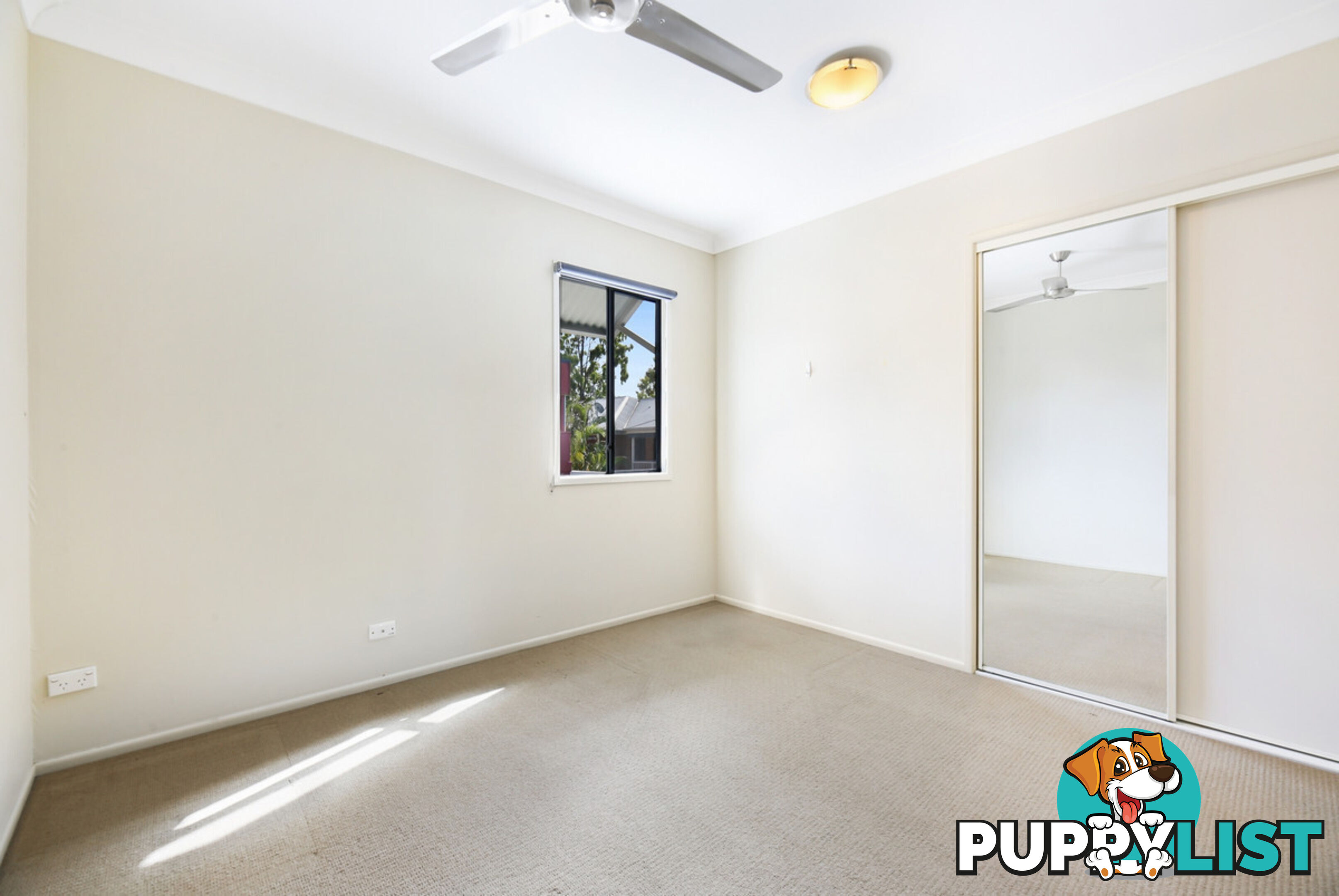 19/170 Whiting Street LABRADOR QLD 4215