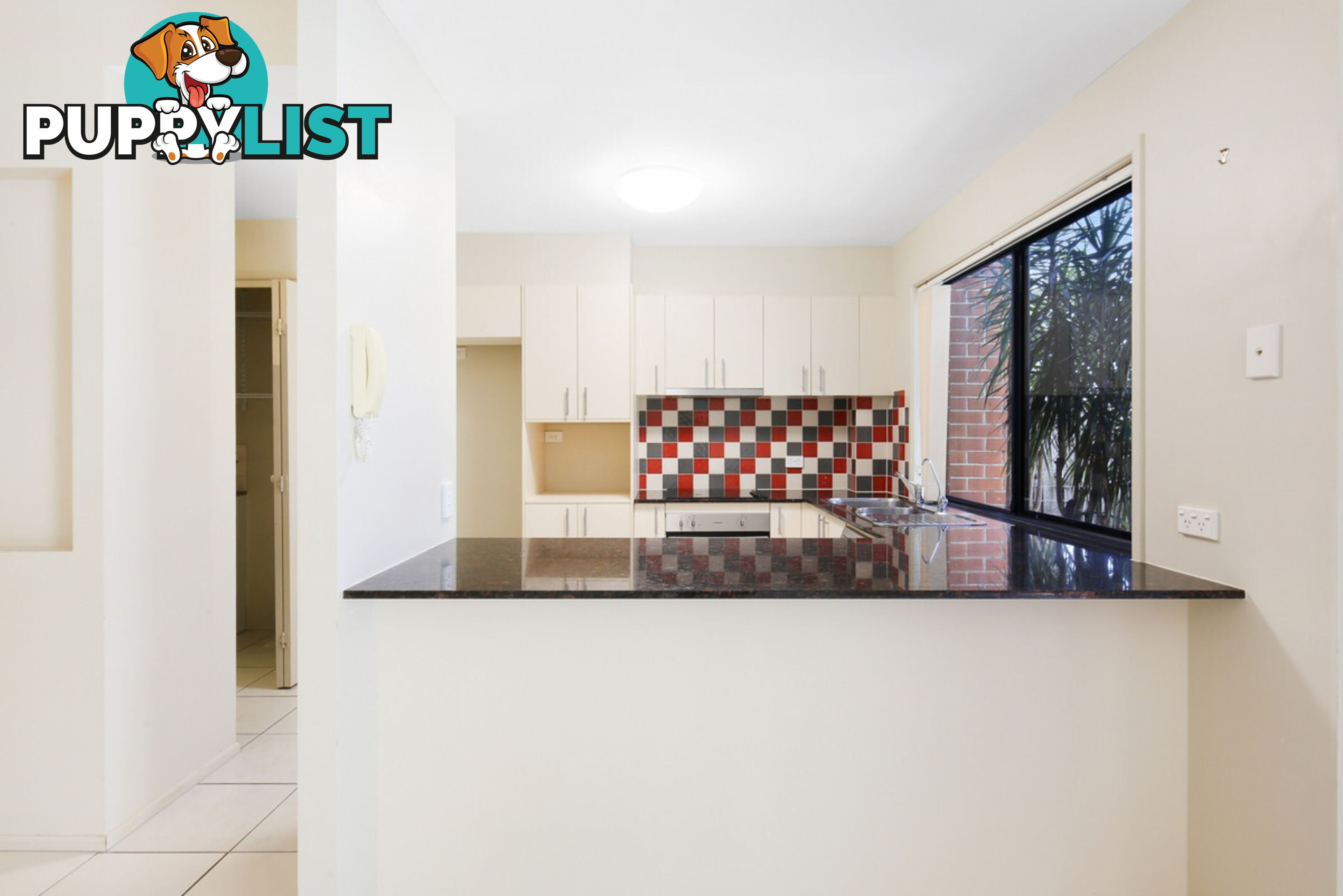 19/170 Whiting Street LABRADOR QLD 4215