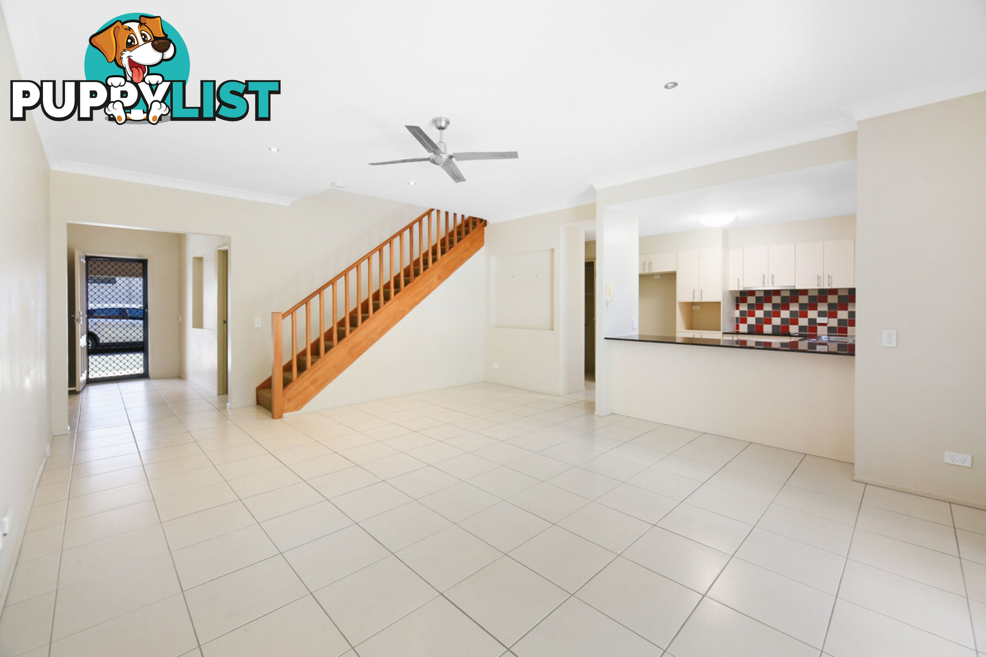 19/170 Whiting Street LABRADOR QLD 4215