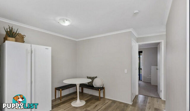 1/179 Olsen Avenue LABRADOR QLD 4215