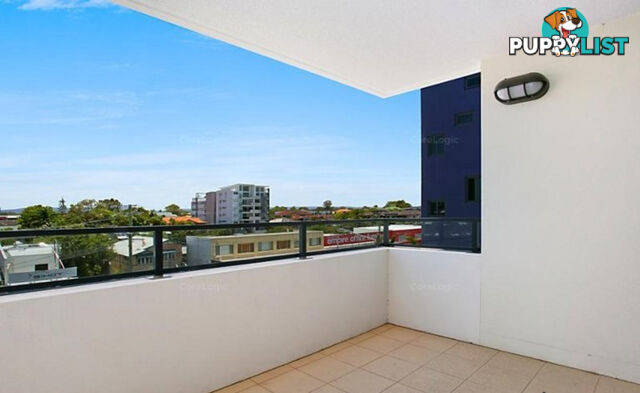 18/171 Scarborough Street SOUTHPORT QLD 4215