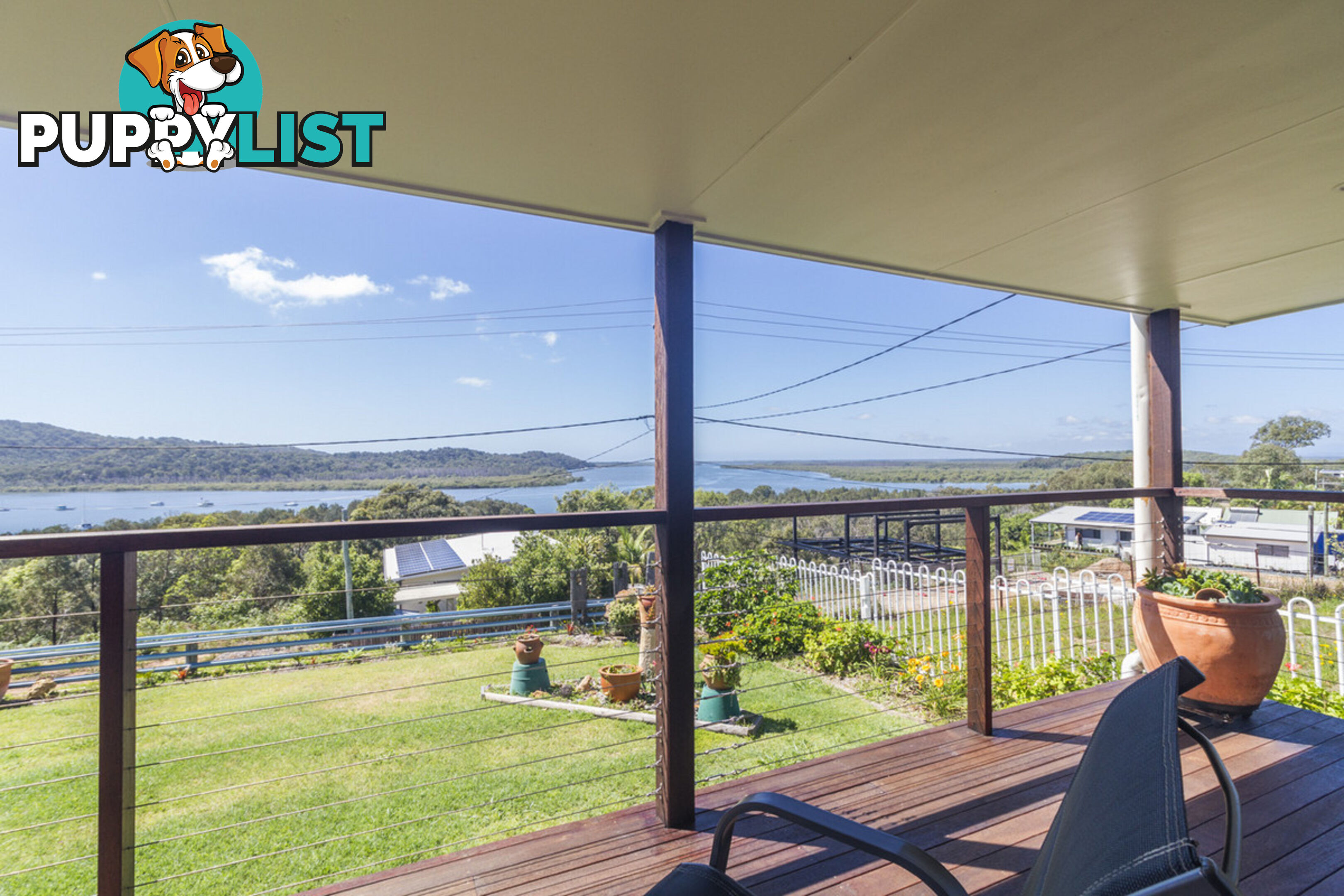 21 Crescent Drive RUSSELL ISLAND QLD 4184