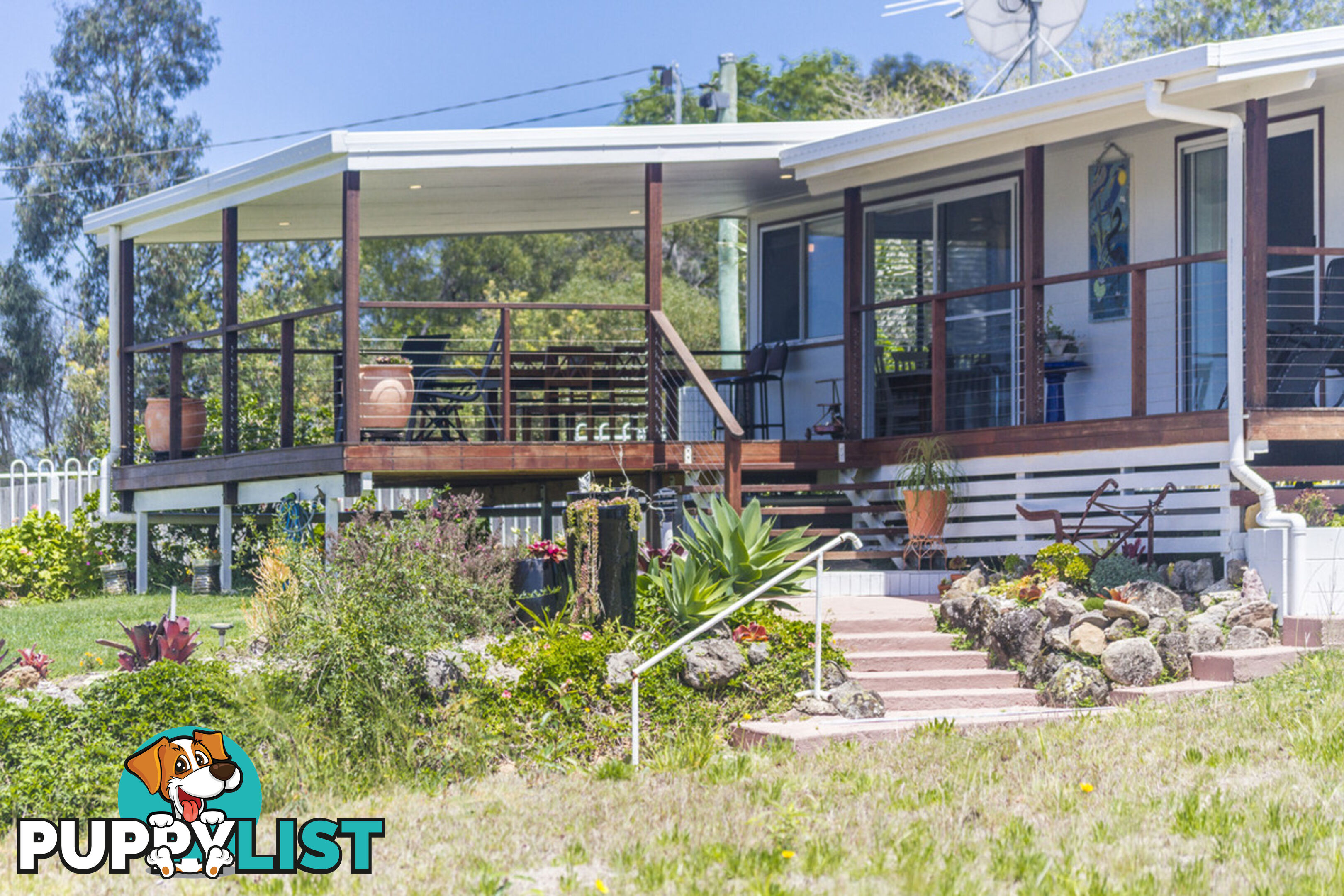 21 Crescent Drive RUSSELL ISLAND QLD 4184