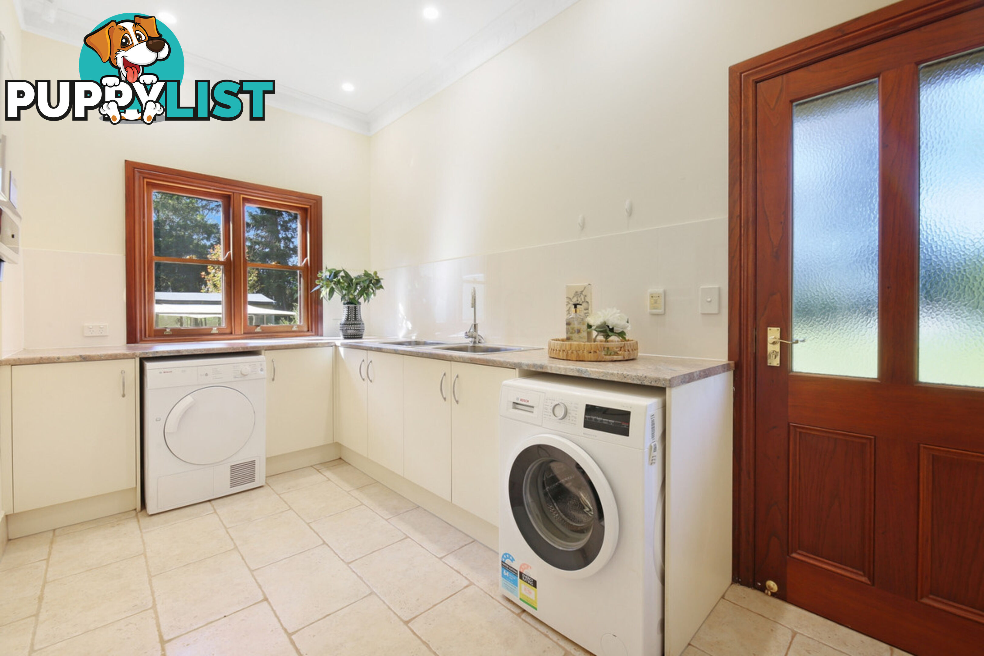 411 Long Road TAMBORINE MOUNTAIN QLD 4272