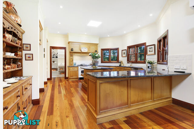 411 Long Road TAMBORINE MOUNTAIN QLD 4272