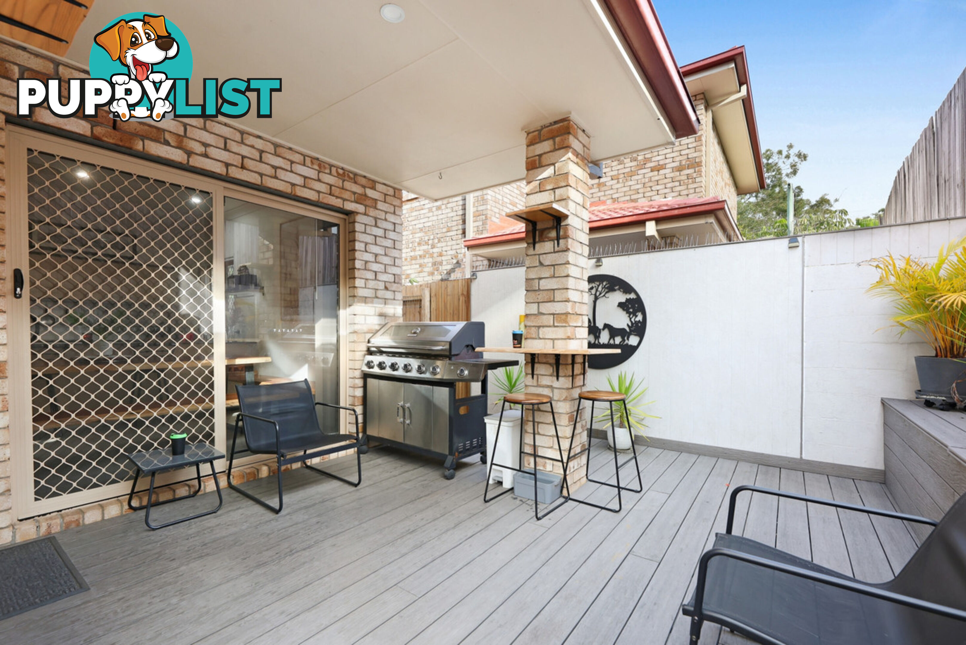 2/3 Blake SOUTHPORT QLD 4215