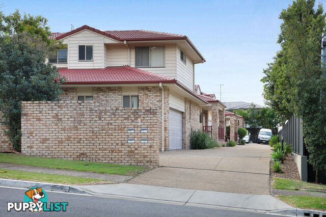 2/3 Blake SOUTHPORT QLD 4215