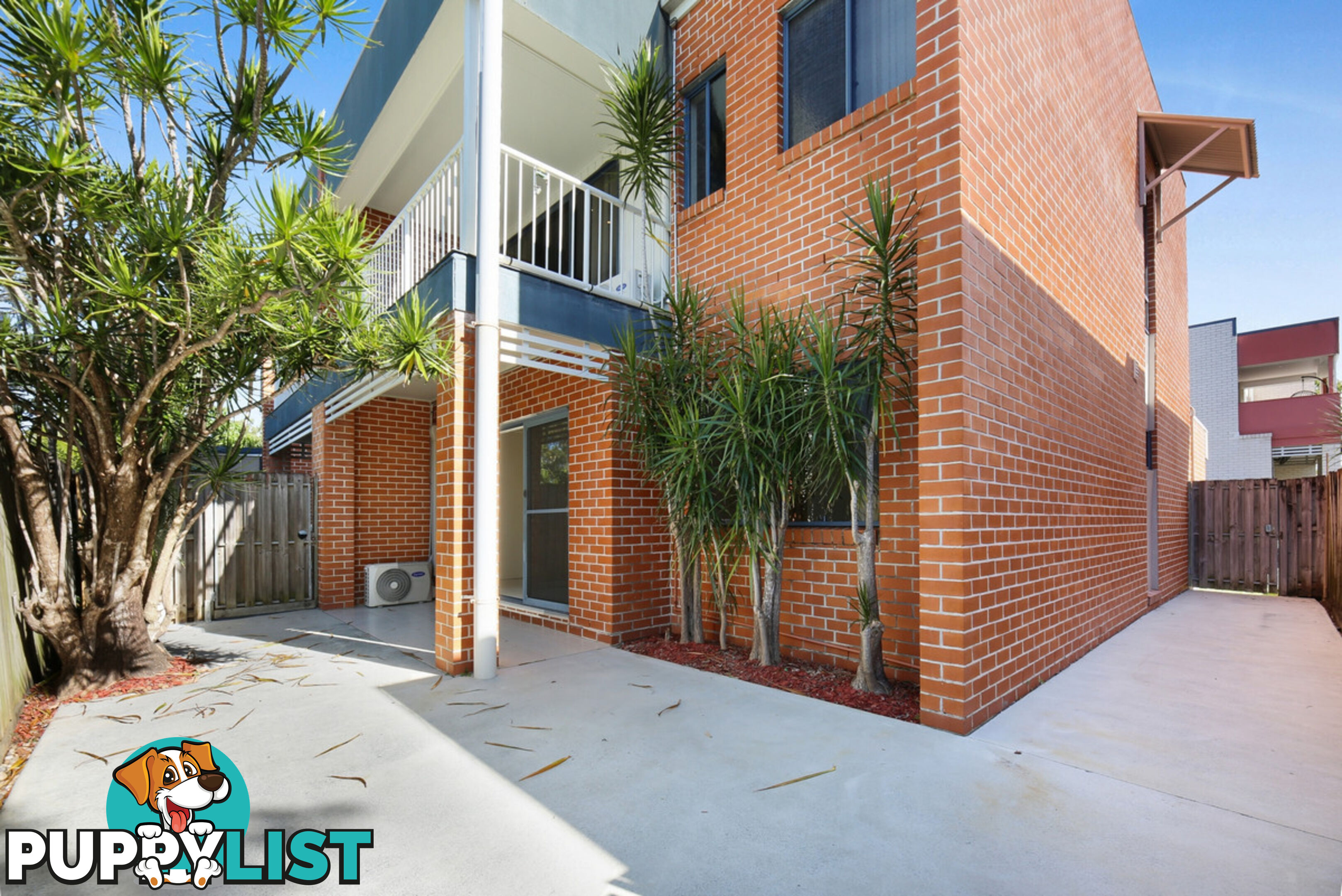 19/170 Whiting Street LABRADOR QLD 4215
