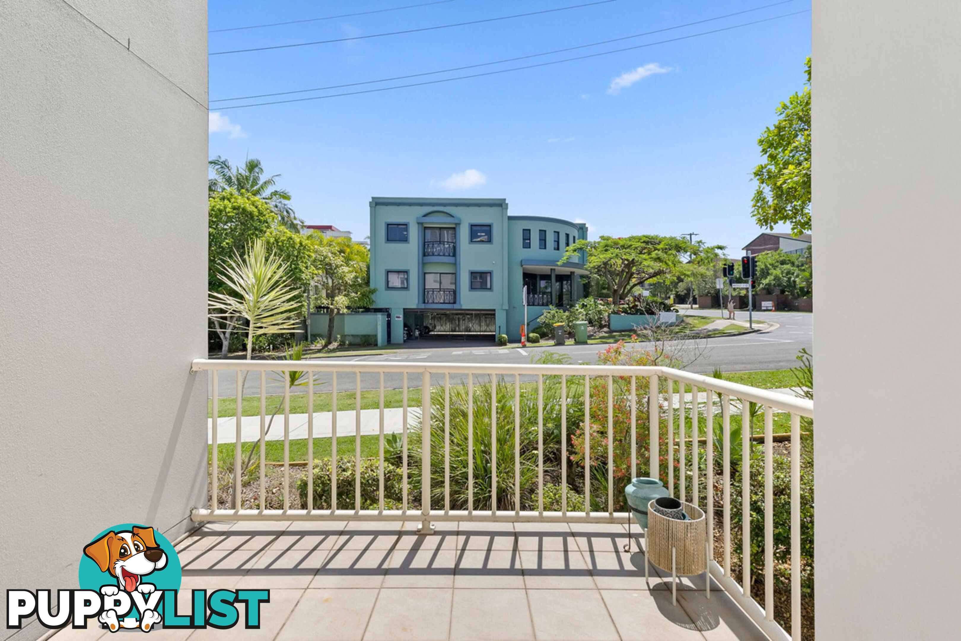 1/66 Queen Street SOUTHPORT QLD 4215